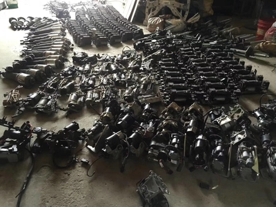 回收奔馳汽車配件與下線庫存轎車配件 市場(chǎng)機(jī)遇與環(huán)保選擇